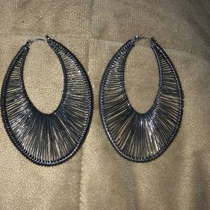 Hoop earings